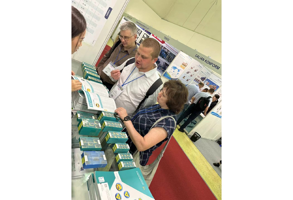 ����˹չ���ֳ�