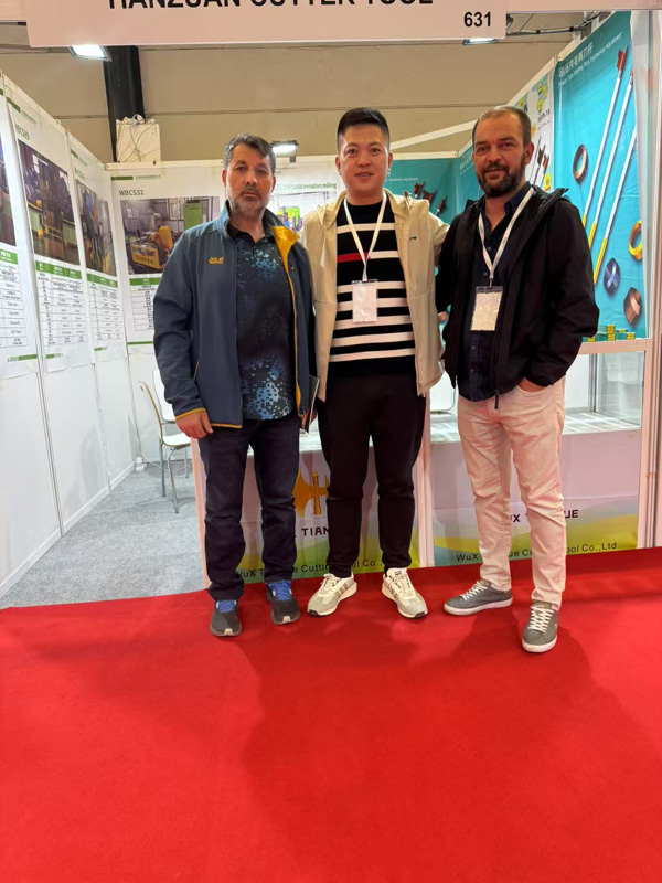 ������չ���ֳ�