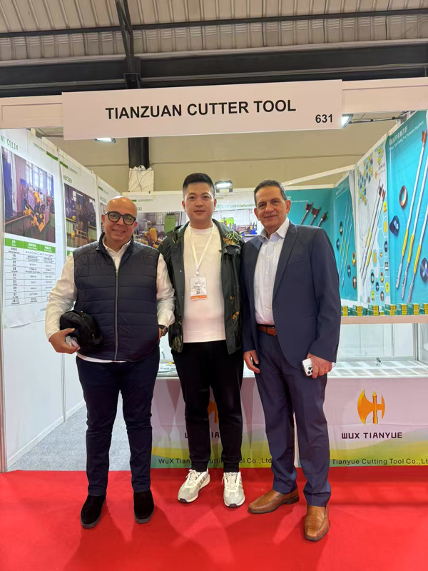 ������չ���ֳ�